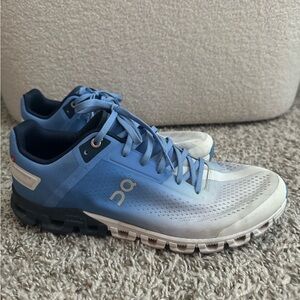 Women On Cloud Running Shoes